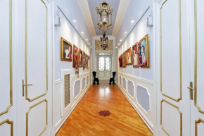 Отель Domus Monamì Luxury Suites  Рим